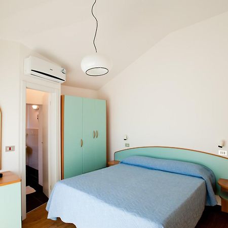 Albergo Villa Mauri Rimini Buitenkant foto