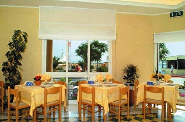 Albergo Villa Mauri Rimini Buitenkant foto