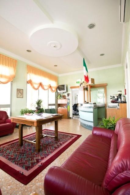 Albergo Villa Mauri Rimini Buitenkant foto