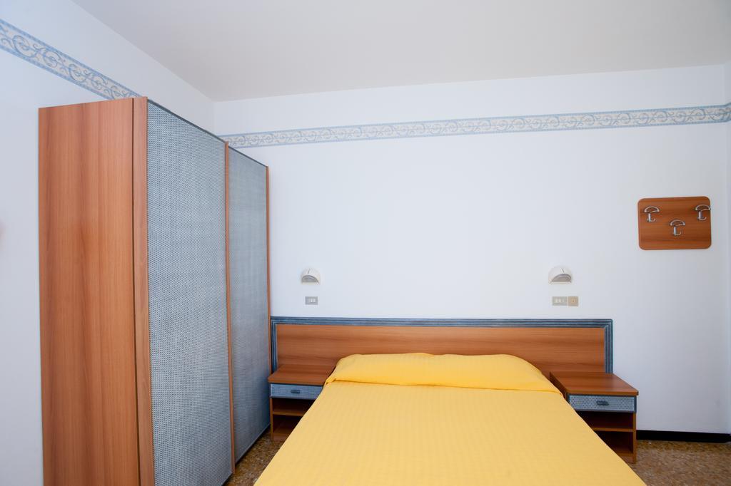Albergo Villa Mauri Rimini Buitenkant foto